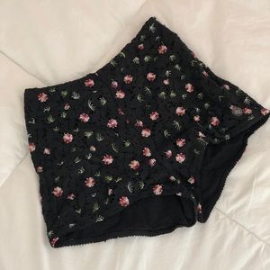 Kendall and Kylie High waisted Shorts